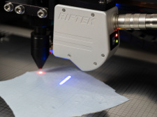 Лазерная система контроля толщины и раскроя биоматериалов